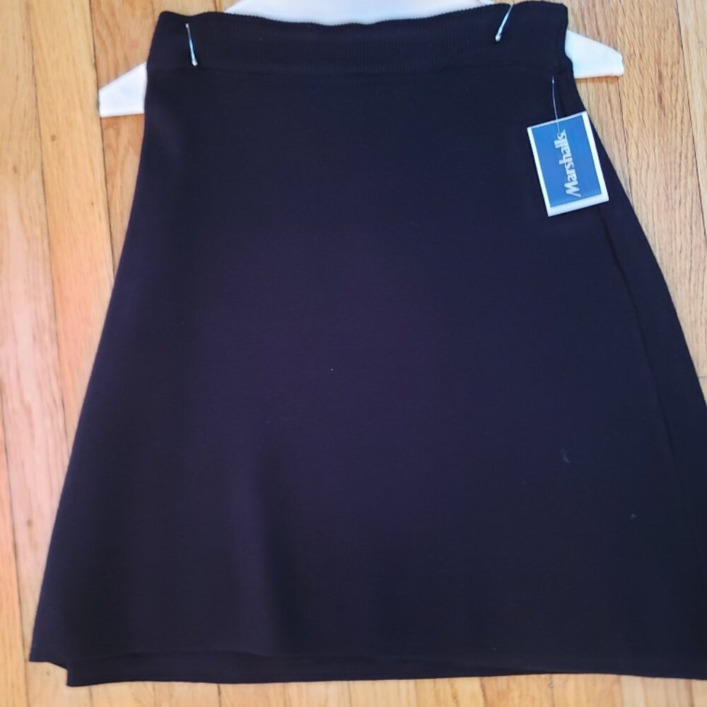 Black Comfy Knit Skirt